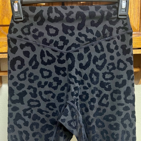 Balance Athletica Black Leopard Print Leggings EUC! - Picture 6 of 15